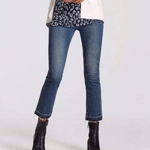 Cabi kick it crop raw hem jeans
